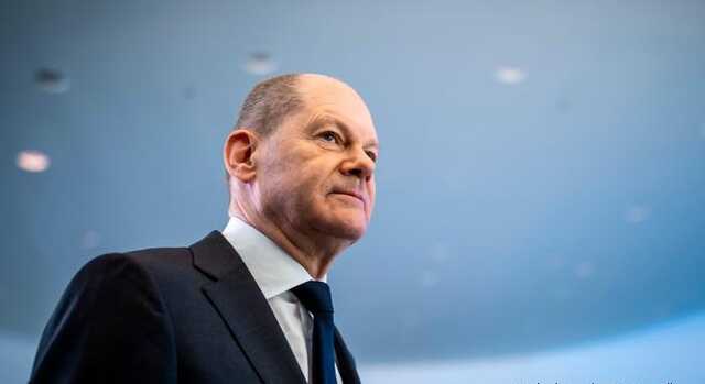 Шольц десь побачив прогрес у вирішенні конфлікту навколо України