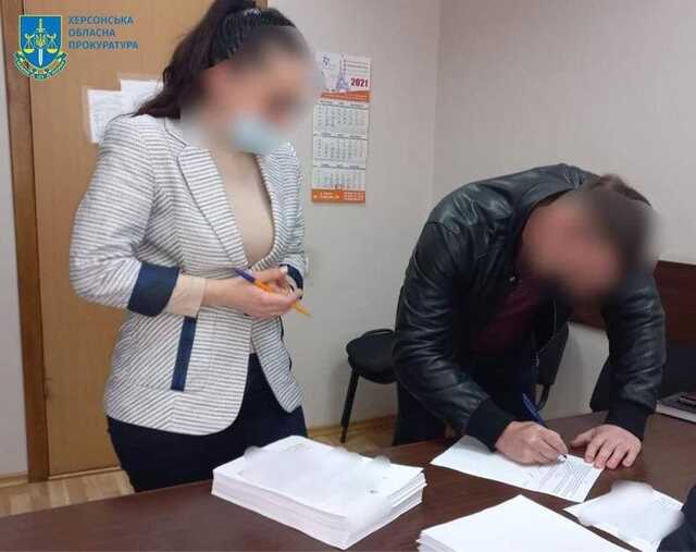 В Херсонской области экс-глава поселка присвоил 13 млн гривен