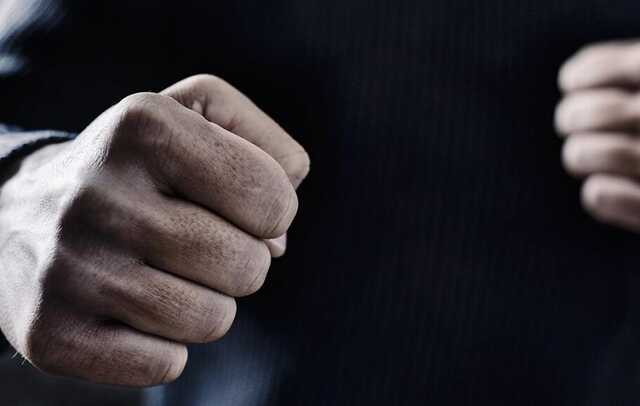 На родине Зеленского подрались заказчик и курьер с блинами