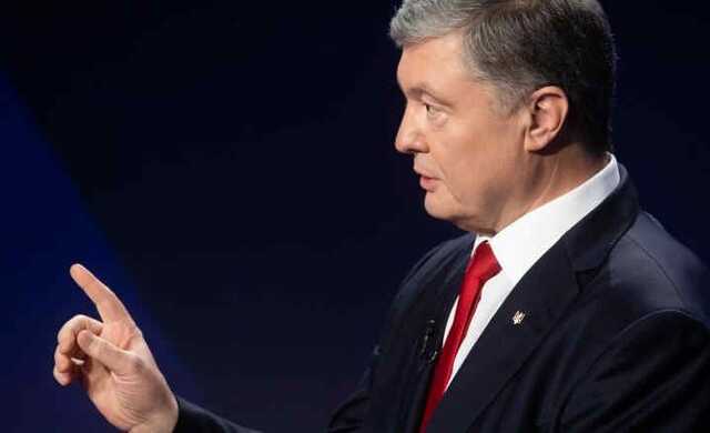 Порошенко ініціює зміни до закону: Усі бійці тероборони мають отримати зброю