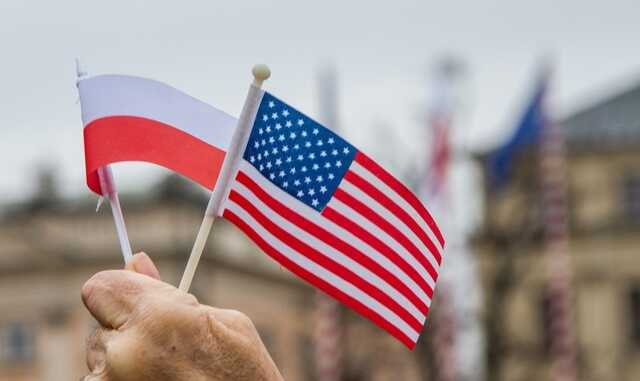 Польша упростила процедуру въезда для американцев, выезжающих из Украины