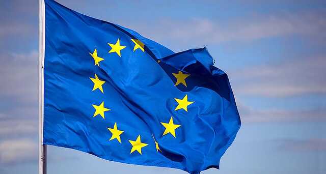 ЕС пока не будет закрывать представительства своих стран в Украине