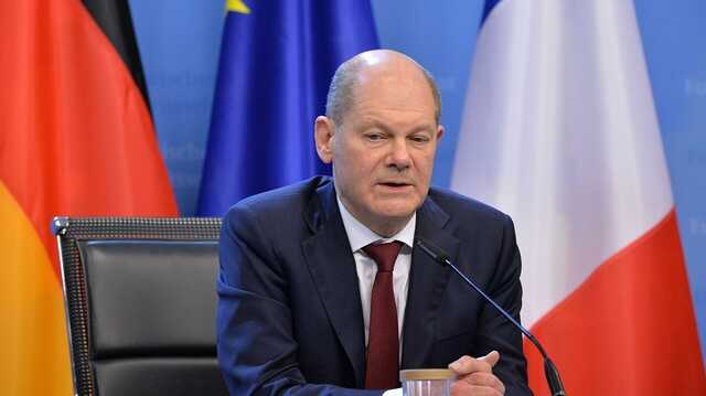 The Guardian: Шольц в Москве предложит Путину "диалог" и пригрозит санкциями