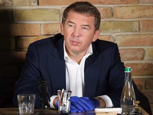 Нардеп Кулинич подарил неизвестному почти три миллиона гривен