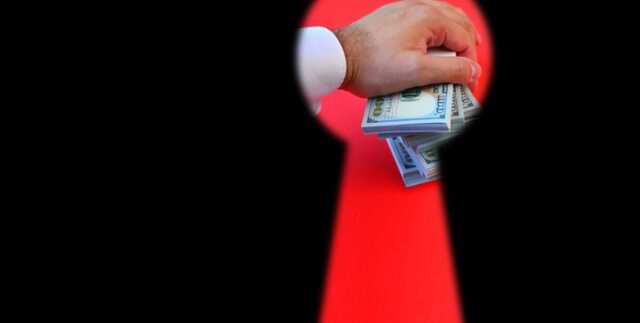 Кто такие «разоблачители»? Как в Украине защищают стражей гражданского общества