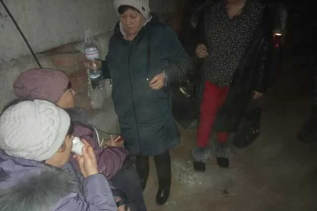 Люди сидят в укрытиях: оккупанты на Донбассе устроили массированный обстрел