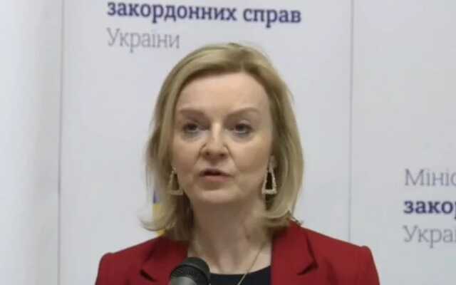 Британия увеличит объем поддержки Украины до 100 млн фунтов, - Трасс