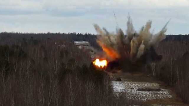 Хозяева неба: украинские летчики-истребители нанесли сокрушительный удар по танкам