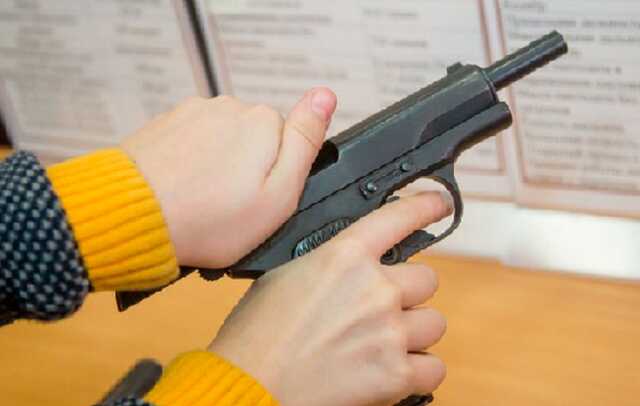 То, что украинцы стали покупать больше оружия – неправда, - Нацполиция