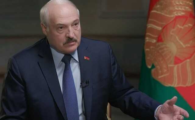 «Ваша разведка никчемная»: Лукашенко ответил журналисту CNN о нападении на Украину