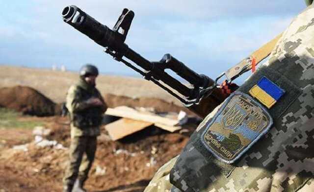 Ситуация на Донбассе обостряется. Боевики с утра обстреливают, уже 20 нарушений "тишины"