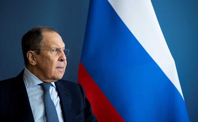 Лавров назвал "капризом" слова Зеленского о гарантиях безопасности для Украины