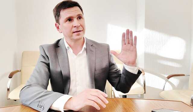 Эвакуация из ОРДЛО: у Зеленского не исключают провокации, может быть обстрел колонны