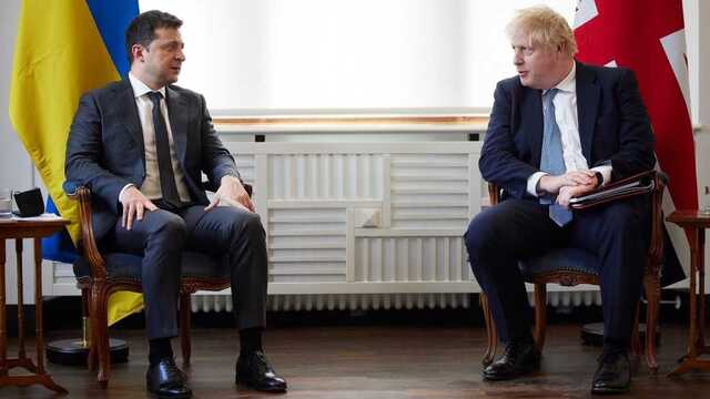Зеленский встретился с Джонсоном в рамках Мюнхенской конференции