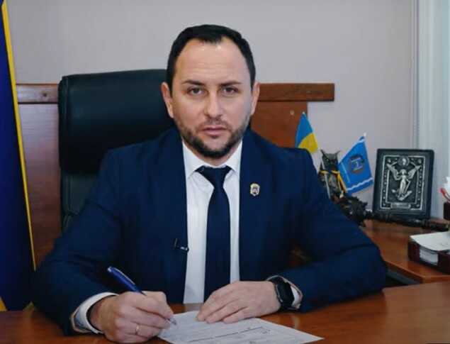 И.о. главы Броварской РГА запретил своим подчиненным покидать район