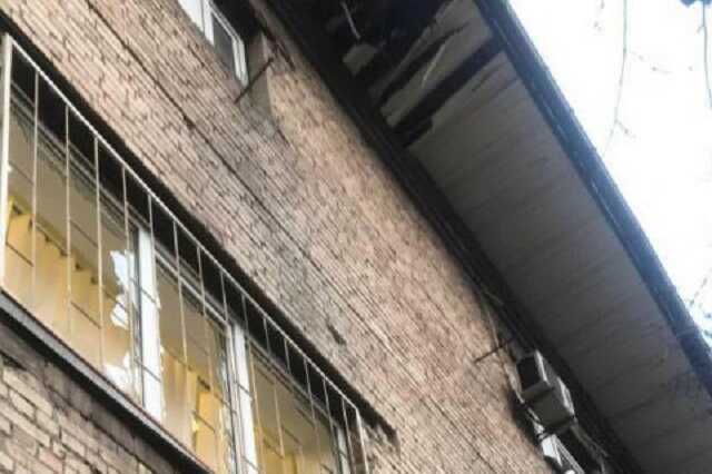 В Киеве неизвестный обстрелял из РПГ офис адвокатской конторы