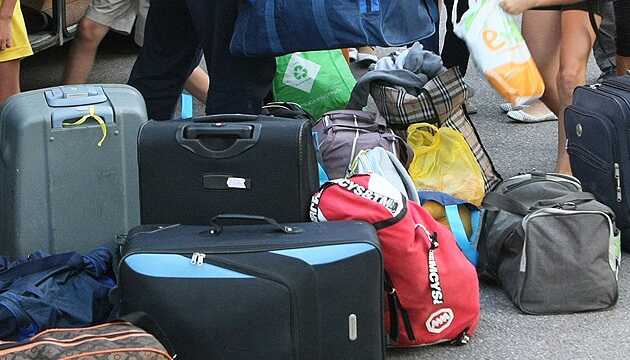 Путин посылает "беженцев с Донбасса" в регионы РФ, где гнобят коренные народы