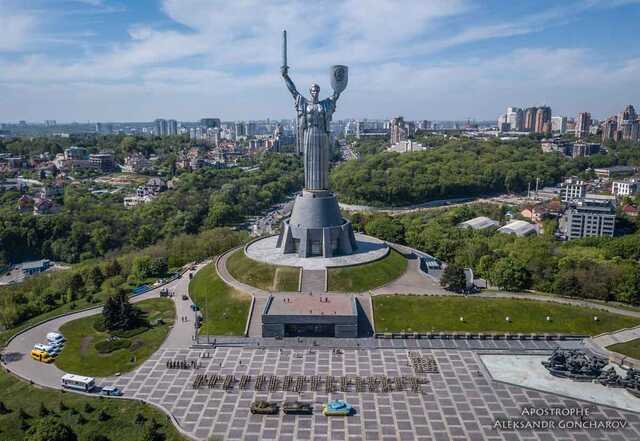 Приватизация «Родины-матери»: новые детали скандала