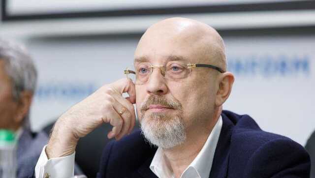 Министр обороны Резников опроверг фейк оккупантов о побеге чиновников: "не дождутся"
