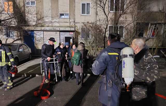 Обстрел Киева. На Позняках возросло число пострадавших из-за пожара