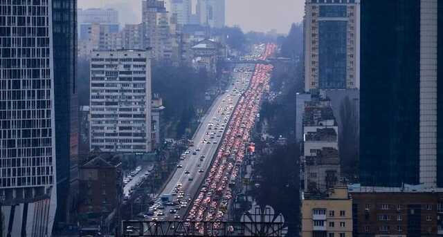 Враг рвется к Киеву по двум направлениям, – Генштаб ВСУ