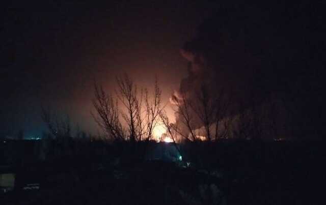 В Николаеве прогремели два мощных взрыва: горит заправка и склад ГСМ