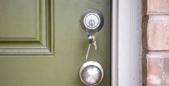 В Киеве активизировались мародеры - оставляют на дверях особые метки