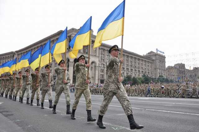 Россияне таки увидят парад Победы на Крещатике. Но не тот, что они хотели