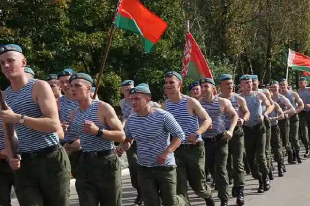 Воздушно-десантные войска Беларуси получили приказ о вылете в Украину, – основатель фонда Bysol