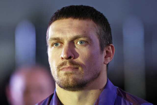 Усик, глотая слезы, на украинском языке записал видео: я пишаюсь, що я українець