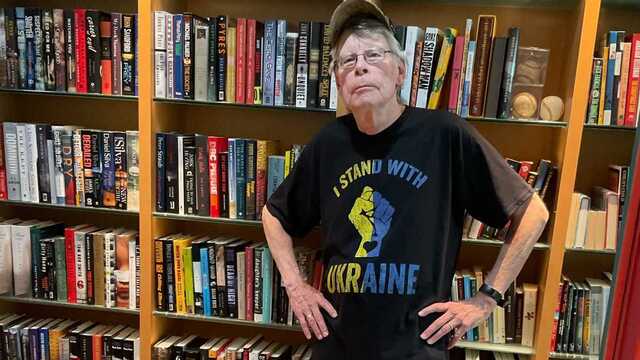 "Я остаюсь вместе с Украиной": легендарный Стивен Кинг поддержал Украину