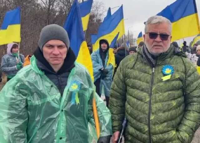 Безоружные жители не пустили военных РФ в Энергодар