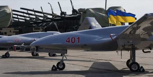 В Украину прибыли новые "байрактары"; "стингеры" и "джавелины" — на подходе, — Резник