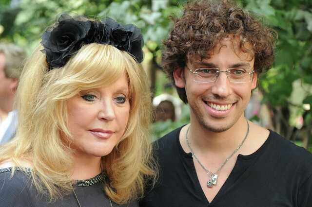 Пугачева, Галкин, Земфира и Литвинова покинули Россию – СМИ