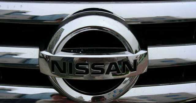Nissan призупиняє роботу свого заводу в Петербурзі і підніме ціни в РФ