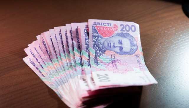 Государство продолжит выплачивать социальные пособия во время военного положения