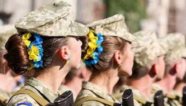 «Наши героини и волшебные амазонки»: военные трогательно поздравили украинских женщин с праздником