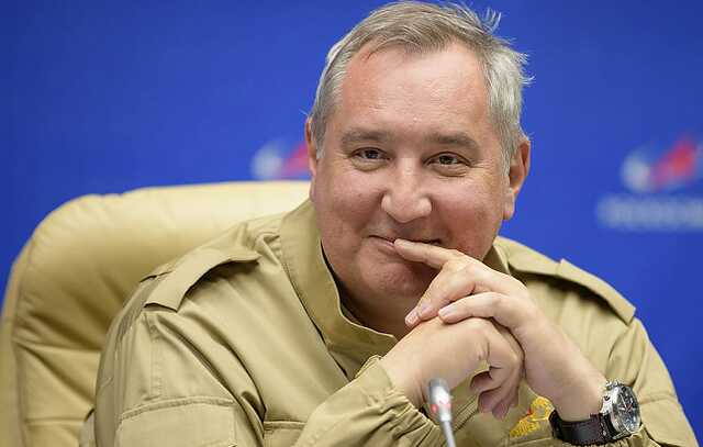 Ответ Илону Маску: Рогозин заявил о создании "неубиваемого" спутникового Интернета в РФ