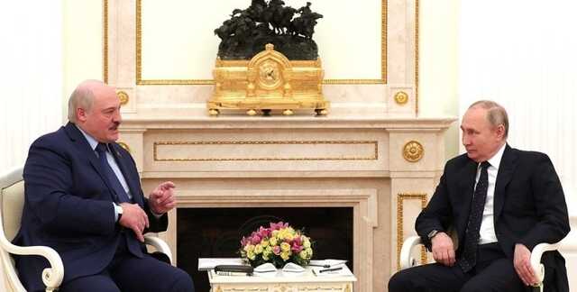 Лукашенко оправдал вторжение РФ и обвинил Украину в подготовке атаки на Беларусь