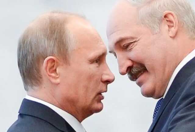 На фото переговоров Лукашенко с главой Кремля заметили странную деталь