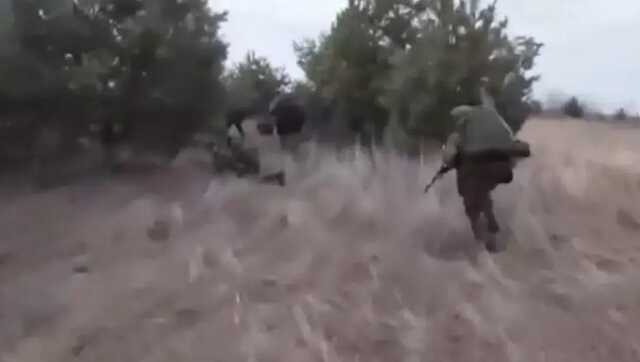 Пропаганда РФ опубликовала видео провального штурма аэродрома Гостомеля и выдала за “победу”