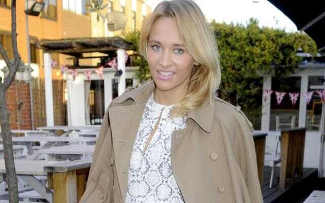 В Лондоне люди вишли на акцию протеста к дому, где живет дочь Лаврова