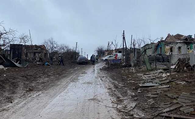 Оккупанты обстреляли село Меловая в Харьковской области, вспыхнул пожар