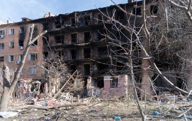 Последствия обстрелов в Василькове. Как выглядят разрушенные кварталы