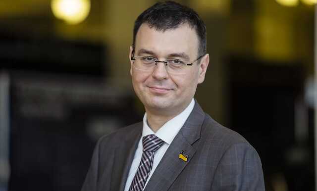 Гетманцев хочет отменить решение НБУ о подтверждении происхождения валюты на границе