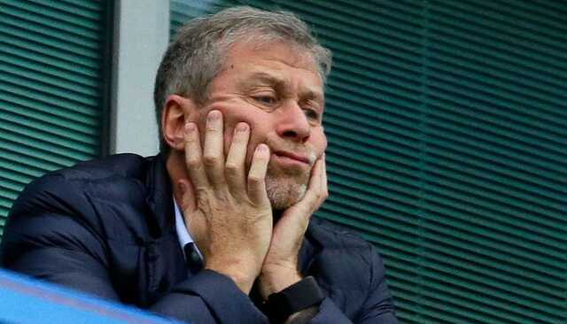 Португалия изменила закон, позволивший Абрамовичу получить гражданство