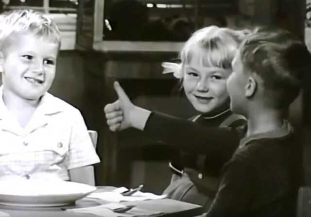 Макаревич на реальном примере показал, как в России зомбируют людей