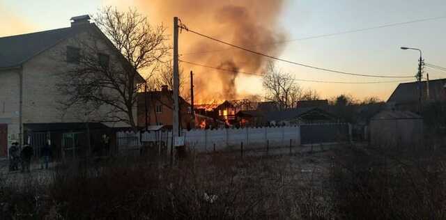 Российские оккупанты обстреляли Киев - повреждено несколько частных домов, - Кличко