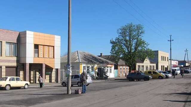 Россияне обстреляли кассетными бомбами поселок на Харьковщине: 6 человек погибли