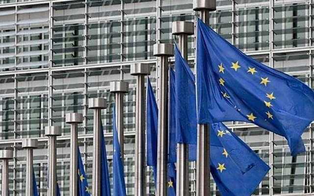 ЄС може направити заморожені активи росіян на відновлення України, – Bloomberg